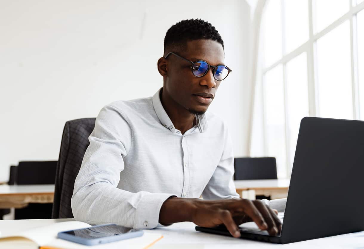 Tikit Blog Image How to Save Time with Automated Replies 1