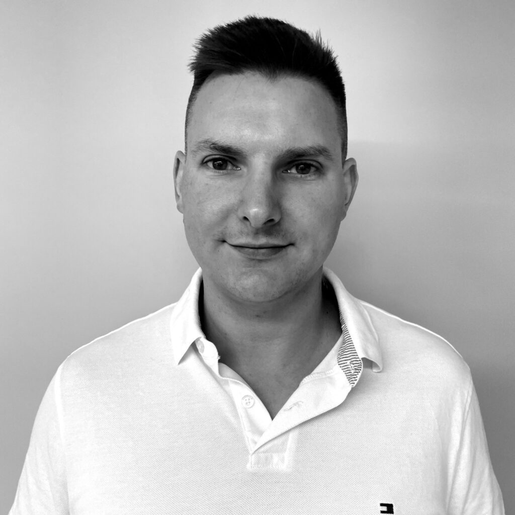 Geoff Ross 2048x2048 1